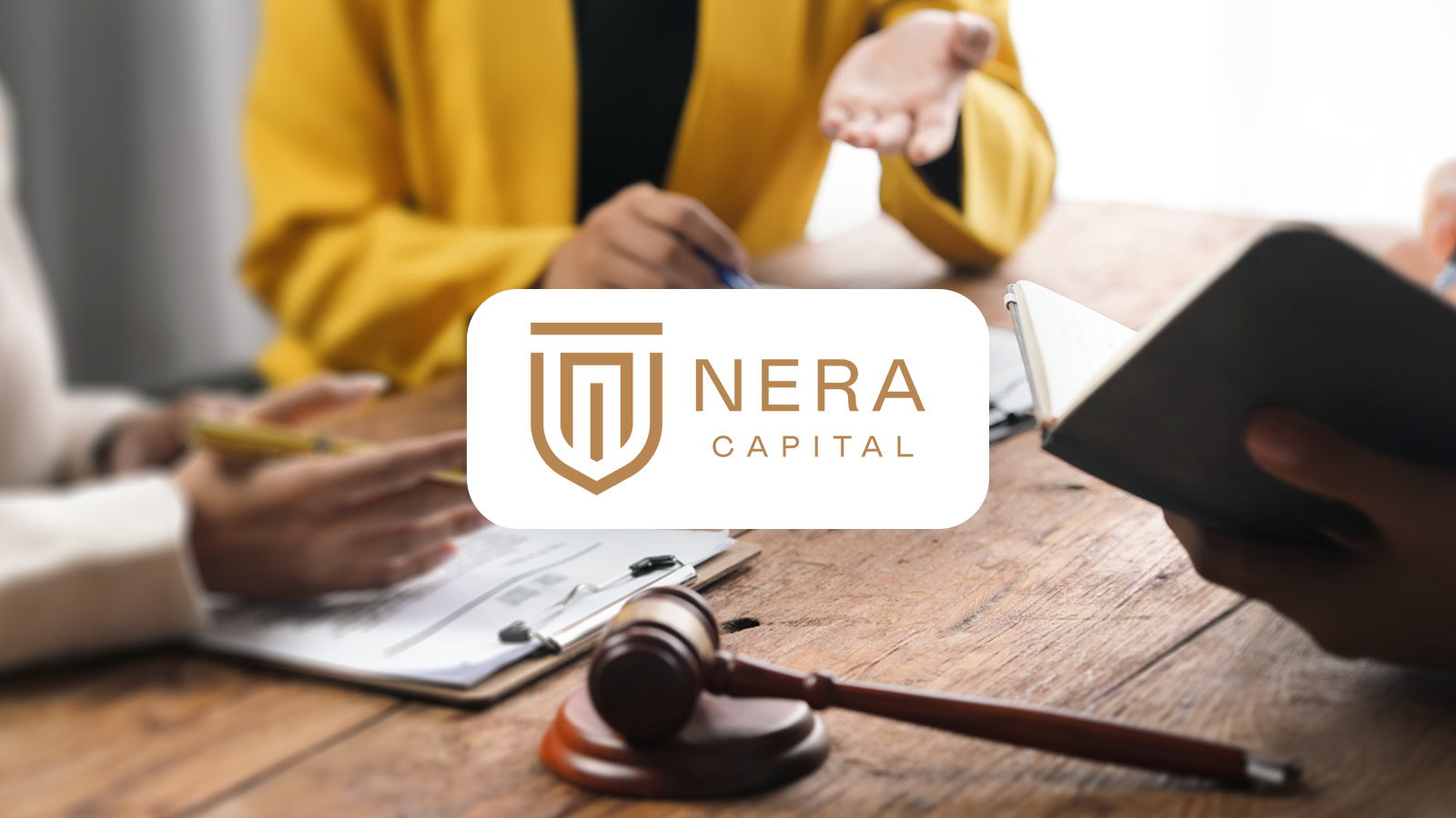 Investieren Sie mit Nera Capital in die Justiz und verdienen Sie bis zu 3,5 % Cashback!